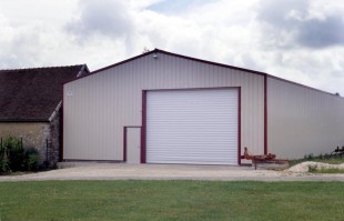 BÃ¢timent artisanal isolÃ©